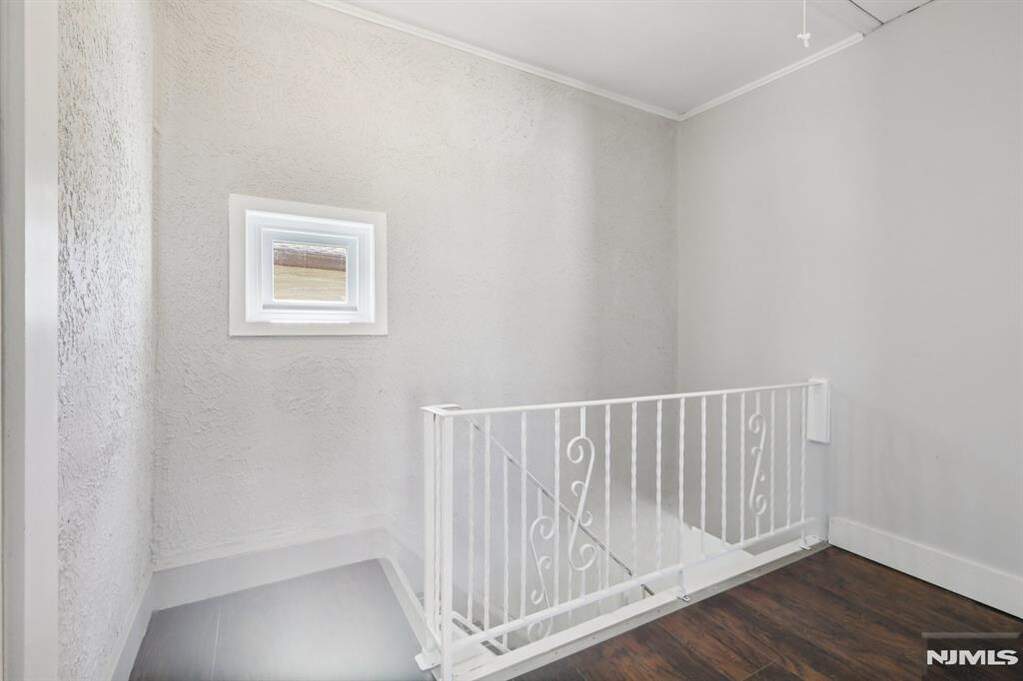 3 Bedroom Single Family Home/House's Image 25