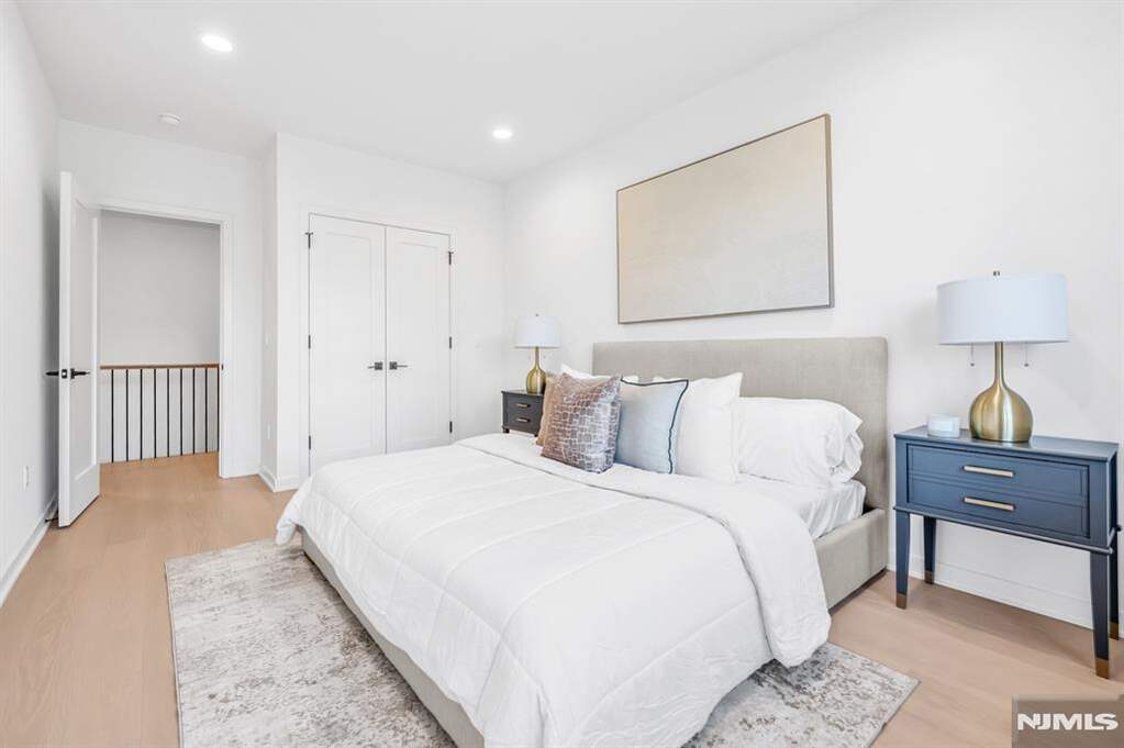3 Bedroom Villa/Townhouse's Image 17