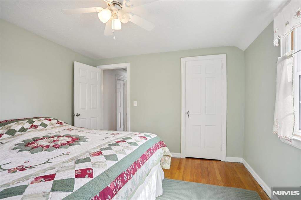 3 Bedroom Single Family Home/House's Image 21