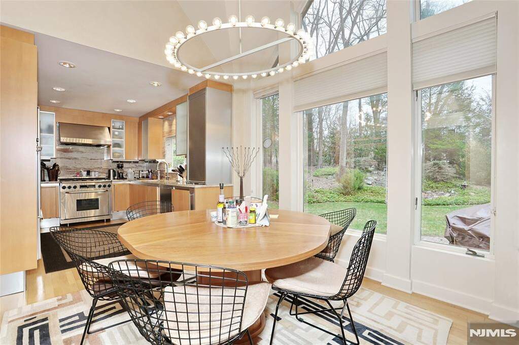 3 Bedroom Single Family Home/House's Image 18