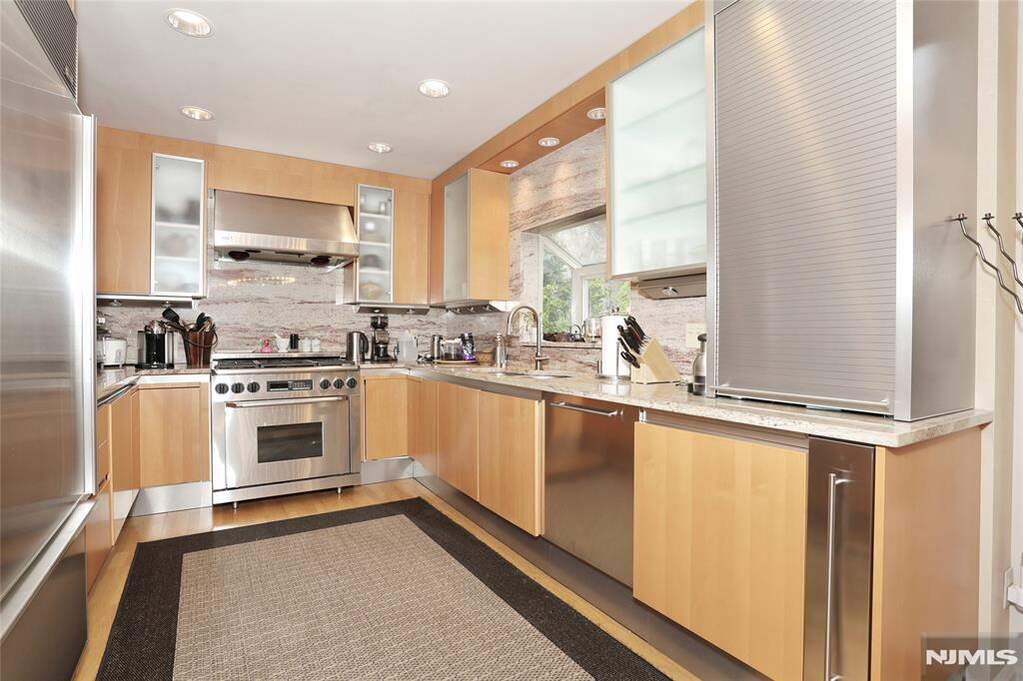 3 Bedroom Single Family Home/House's Image 19