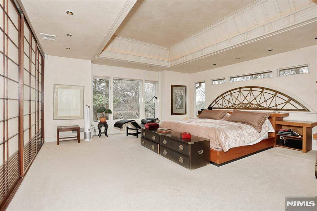 3 Bedroom Single Family Home/House's Image 28