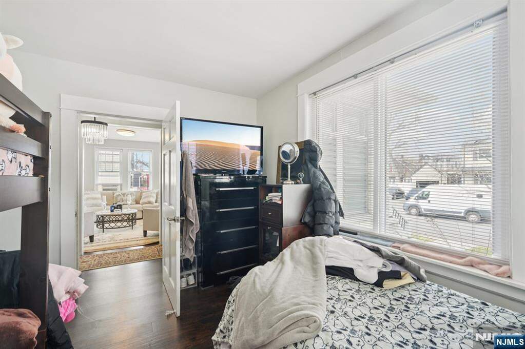 2 Bedroom Single Family Home/House's Image 11
