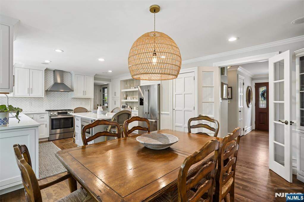 4 Bedroom Single Family Home/House's Image 13