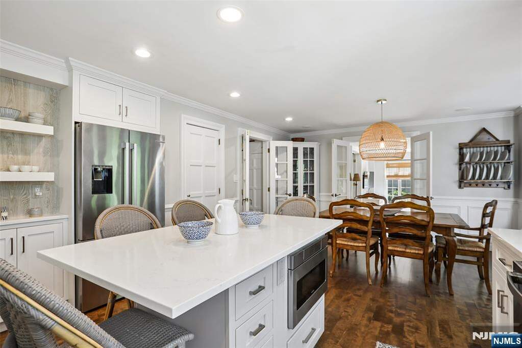 4 Bedroom Single Family Home/House's Image 17