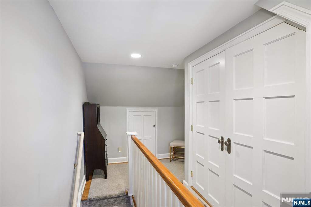 4 Bedroom Single Family Home/House's Image 22