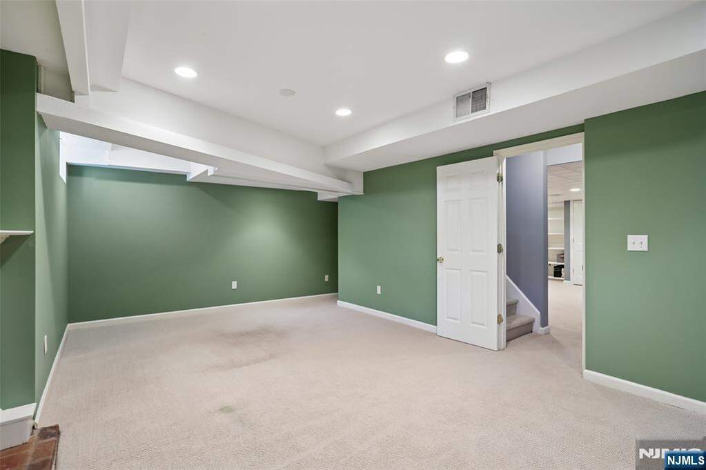 4 Bedroom Single Family Home/House's Image 36