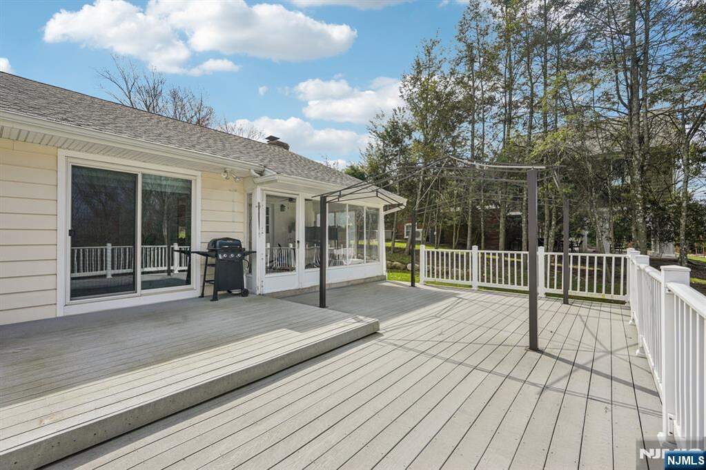 3 Bedroom Single Family Home/House's Image 21