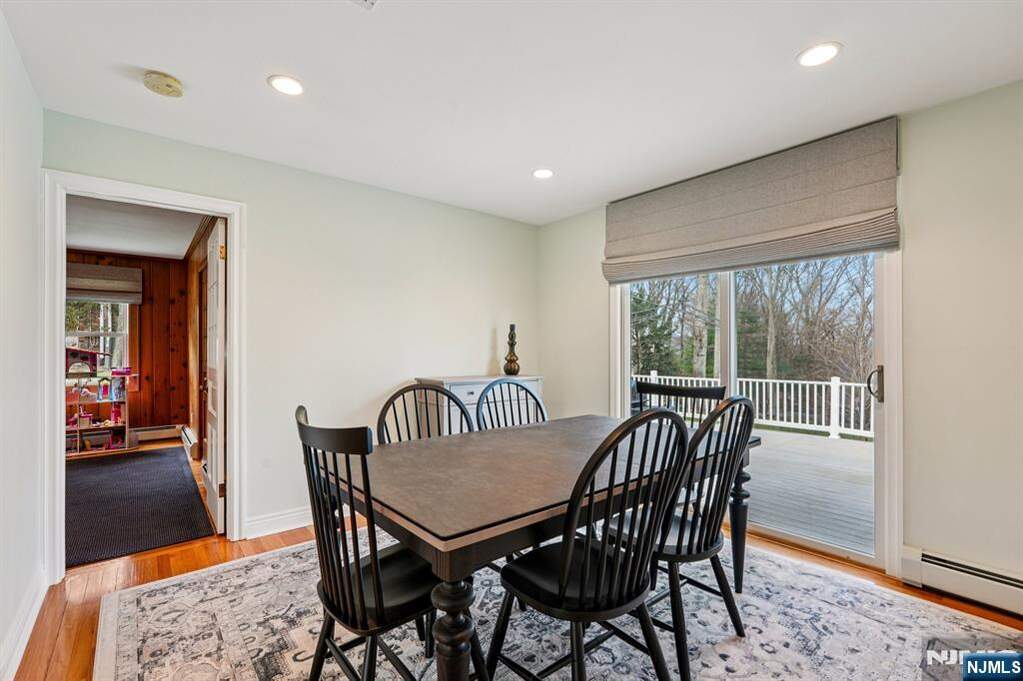 3 Bedroom Single Family Home/House's Image 6
