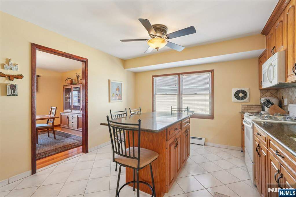 4 Bedroom Single Family Home/House's Image 24
