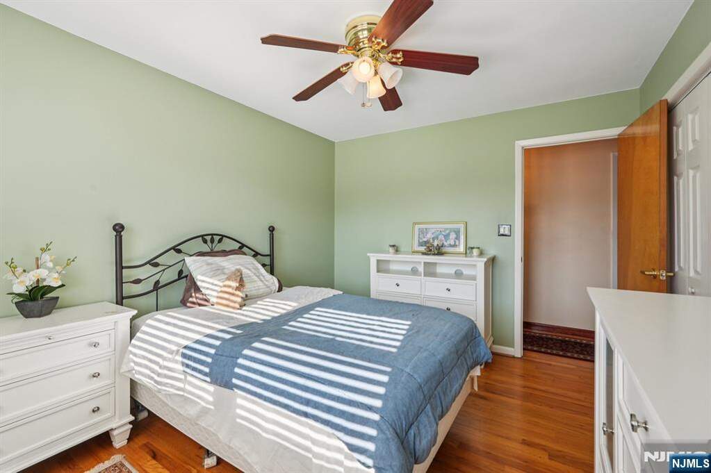 4 Bedroom Single Family Home/House's Image 36
