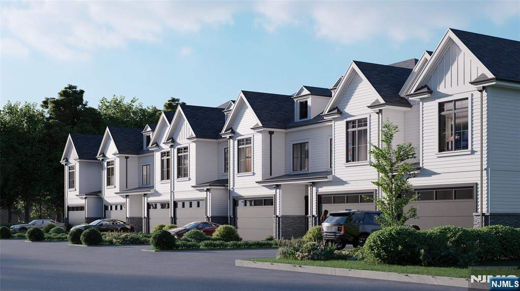 3 Bedroom Villa/Townhouse's Image 21