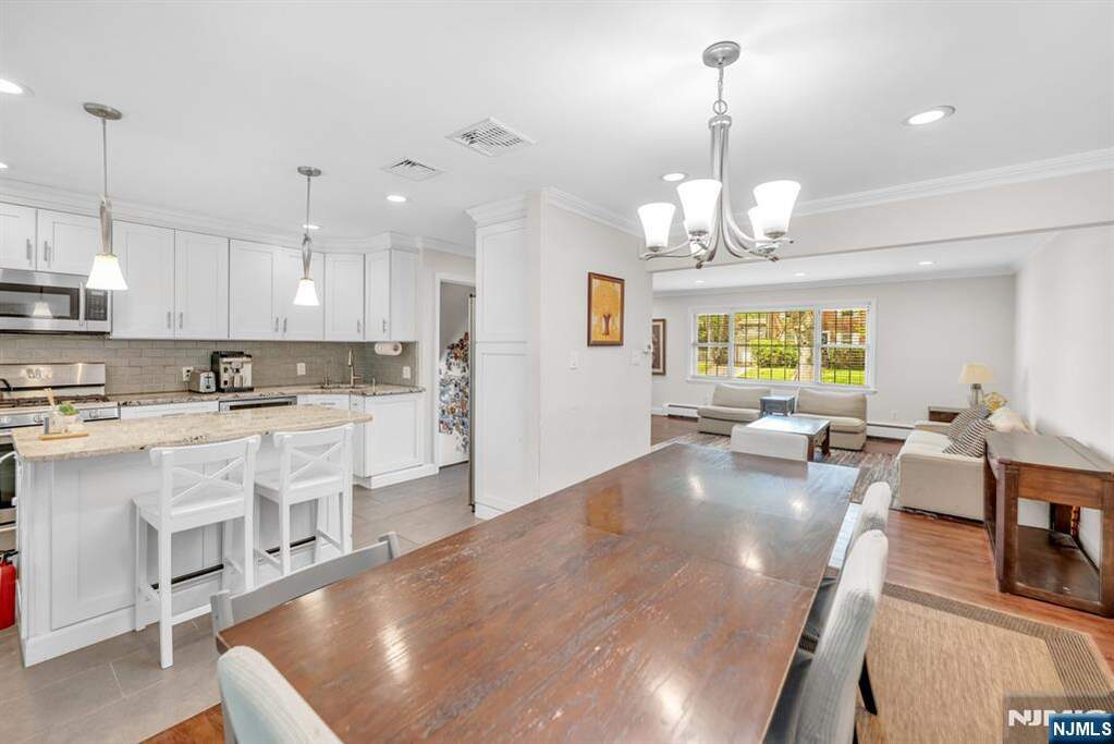 3 Bedroom Single Family Home/House's Image 10