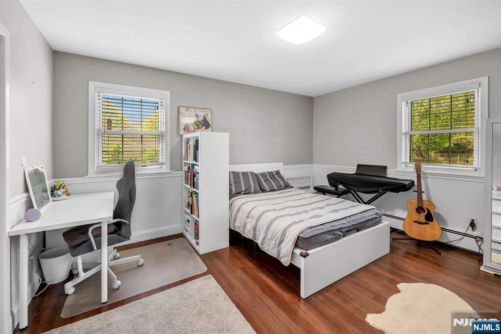 3 Bedroom Single Family Home/House's Image 24