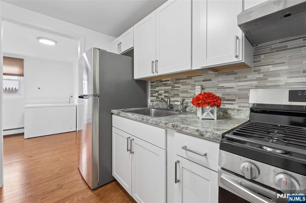 4 Bedroom Single Family Home/House's Image 26
