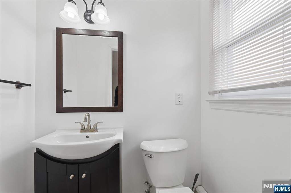 4 Bedroom Single Family Home/House's Image 33