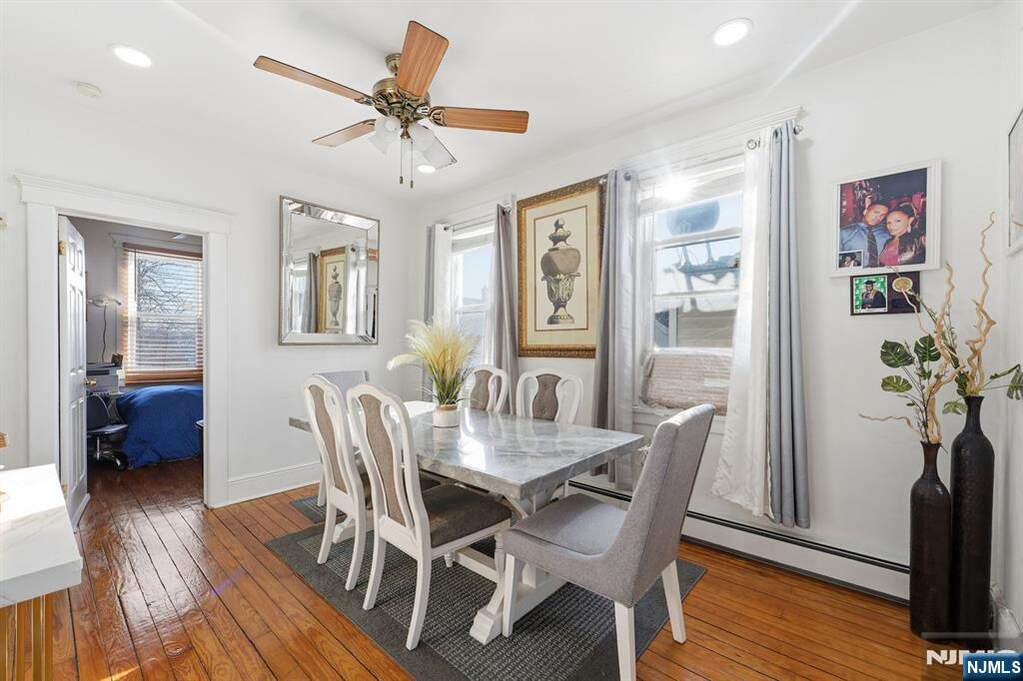 7 Bedroom Multi Unit's Image 23