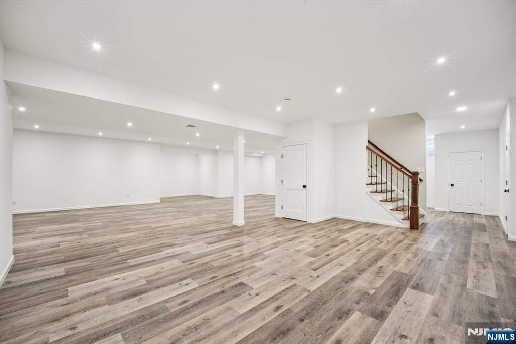 4 Bedroom Single Family Home/House's Image 43