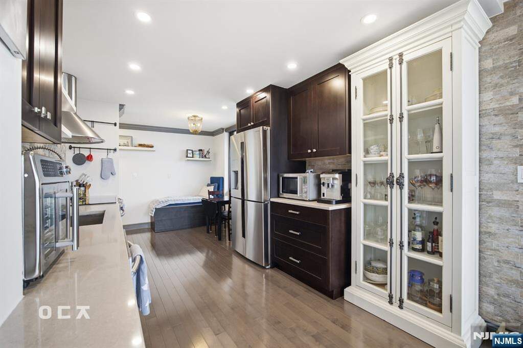 2 Bedroom Apartment/Flat's Image 7