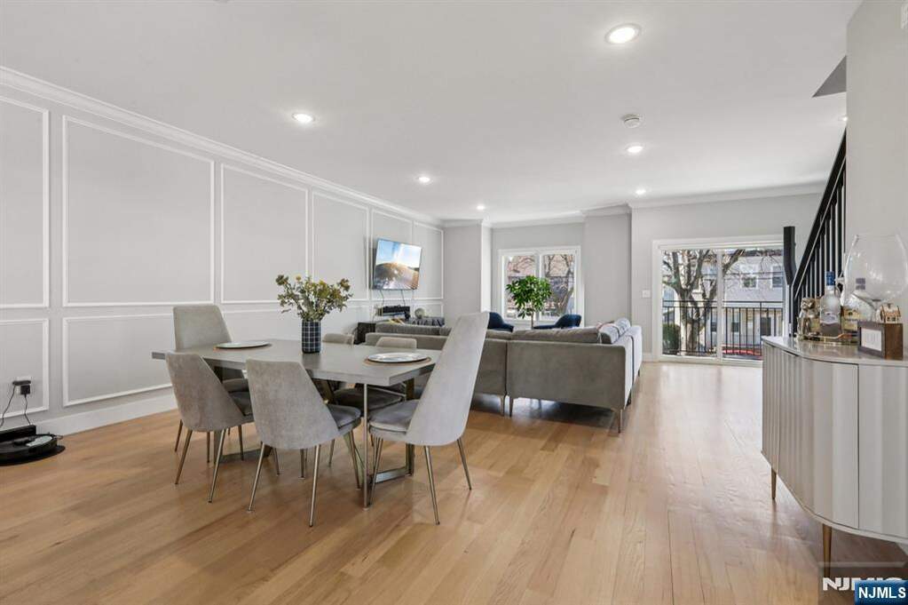 4 Bedroom Apartment/Flat's Image 7