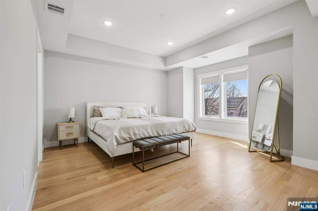 4 Bedroom Apartment/Flat's Image 33