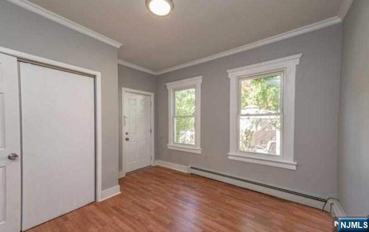 10 Bedroom Multi Unit's Image 17