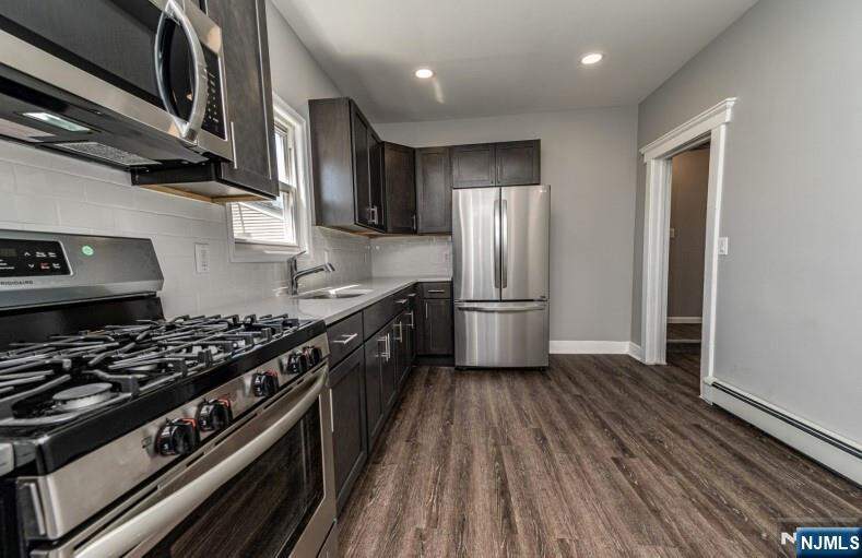 10 Bedroom Multi Unit's Image 23