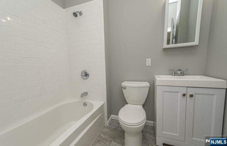 10 Bedroom Multi Unit's Image 31
