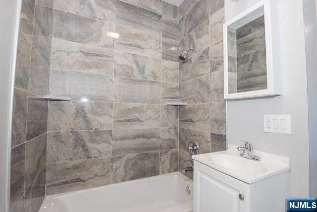 10 Bedroom Multi Unit's Image 5