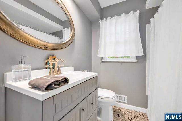 3 Bedroom Single Family Home/House's Image 24