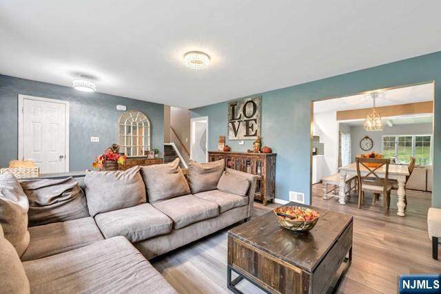 3 Bedroom Single Family Home/House's Image 3