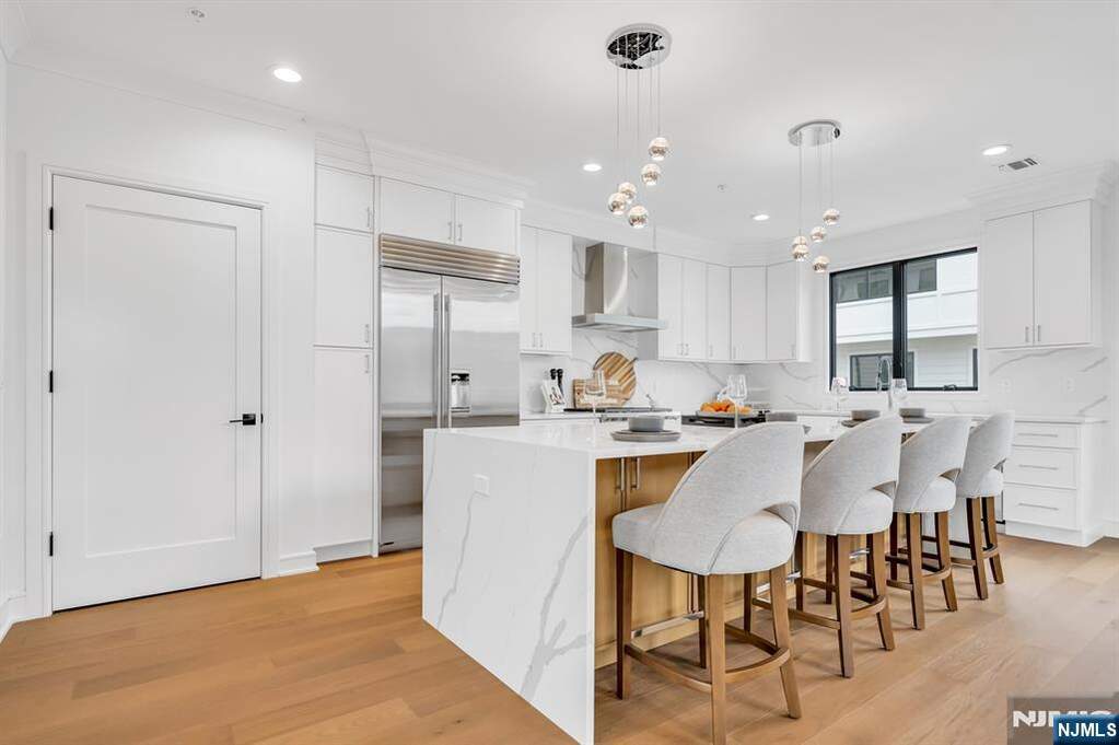 3 Bedroom Villa/Townhouse's Image 8