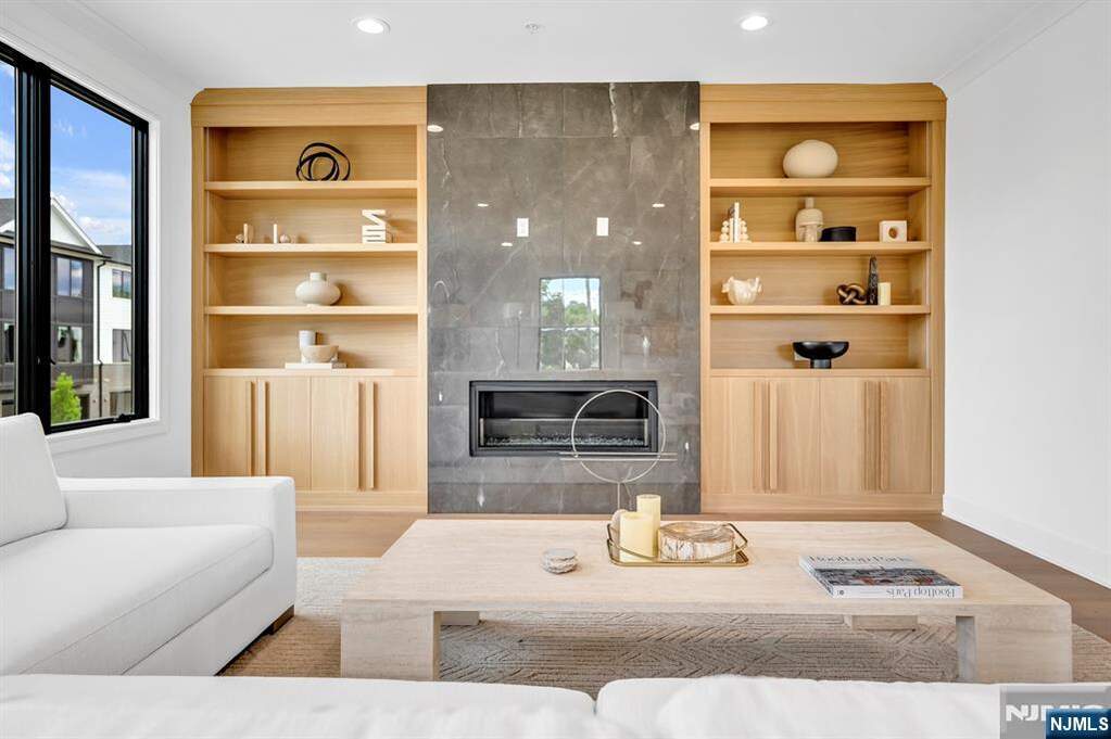 3 Bedroom Villa/Townhouse's Image 14