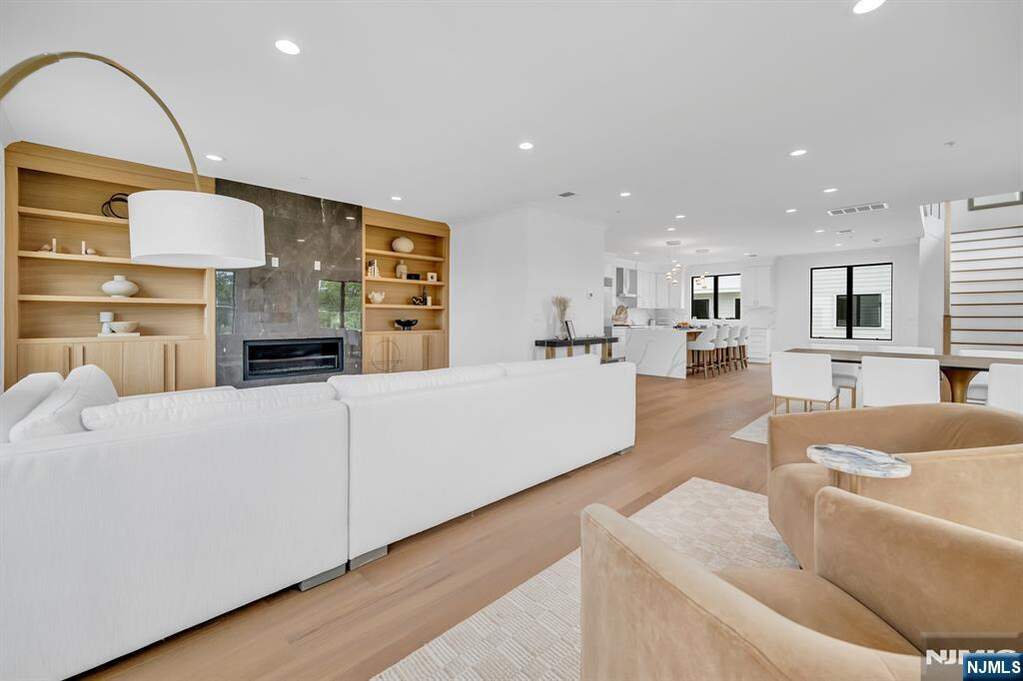 3 Bedroom Villa/Townhouse's Image 15