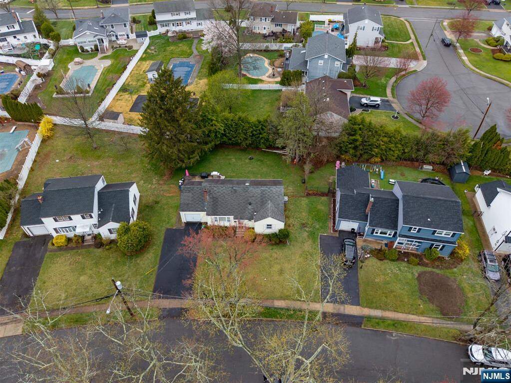 3 Bedroom Single Family Home/House's Image 16