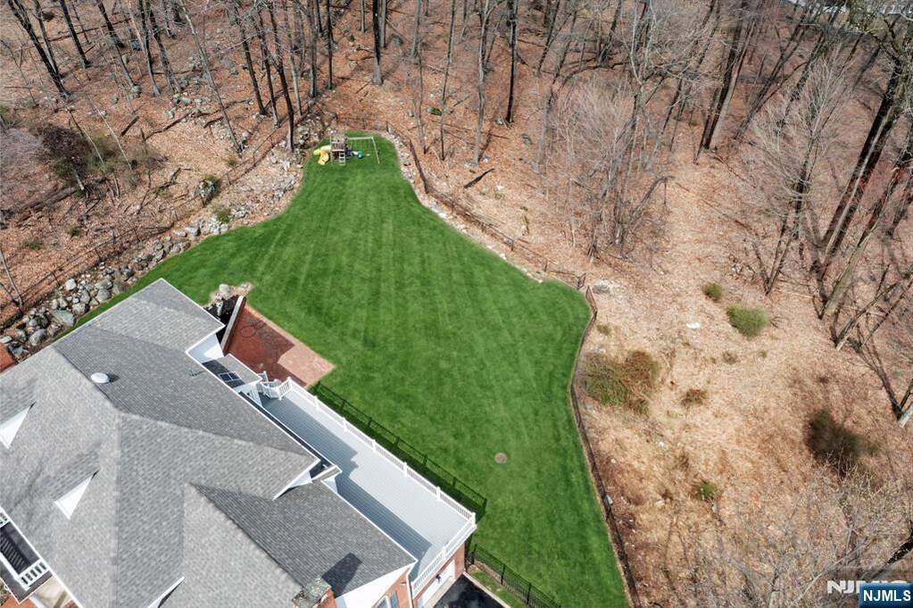 4 Bedroom Single Family Home/House's Image 47