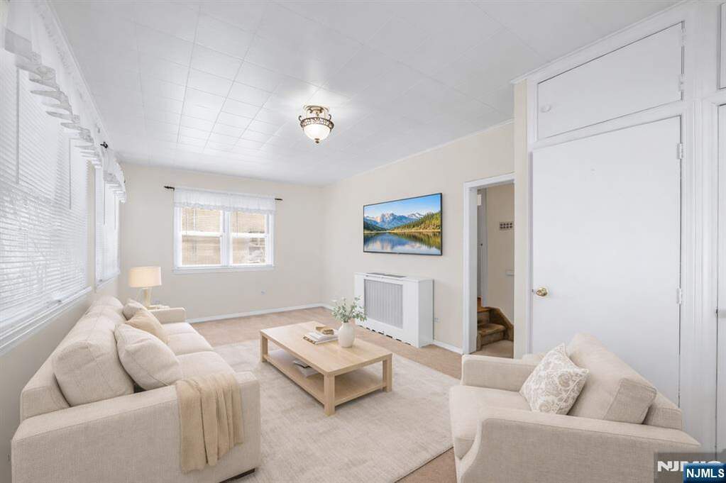 3 Bedroom Single Family Home/House's Image 12