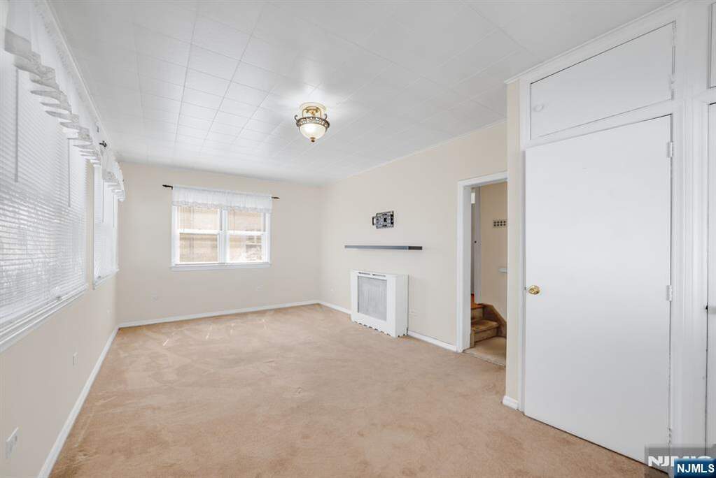 3 Bedroom Single Family Home/House's Image 13