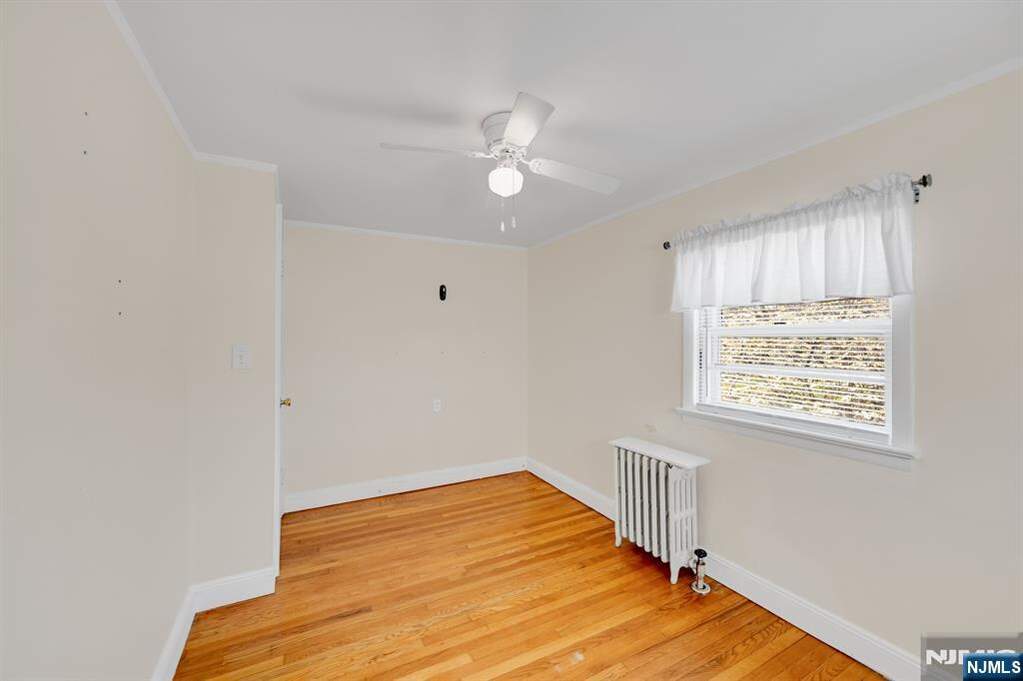 3 Bedroom Single Family Home/House's Image 21