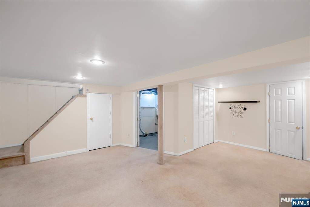 3 Bedroom Single Family Home/House's Image 25