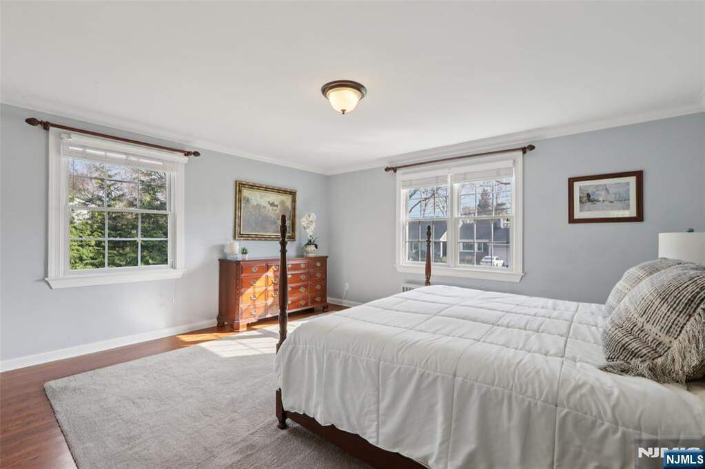 3 Bedroom Single Family Home/House's Image 10