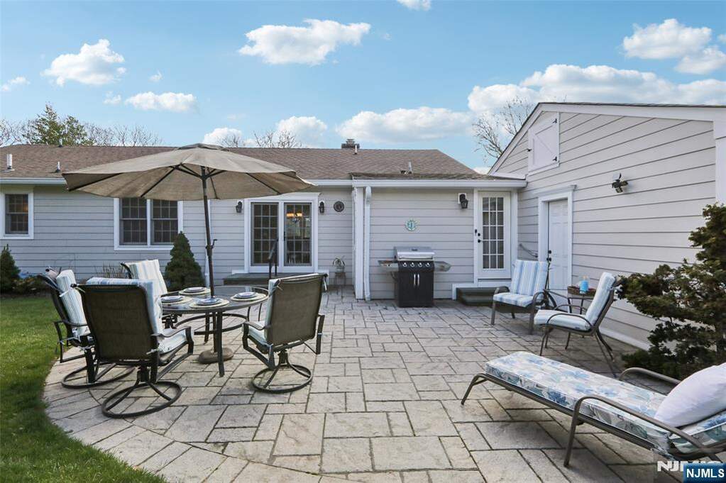 3 Bedroom Single Family Home/House's Image 19