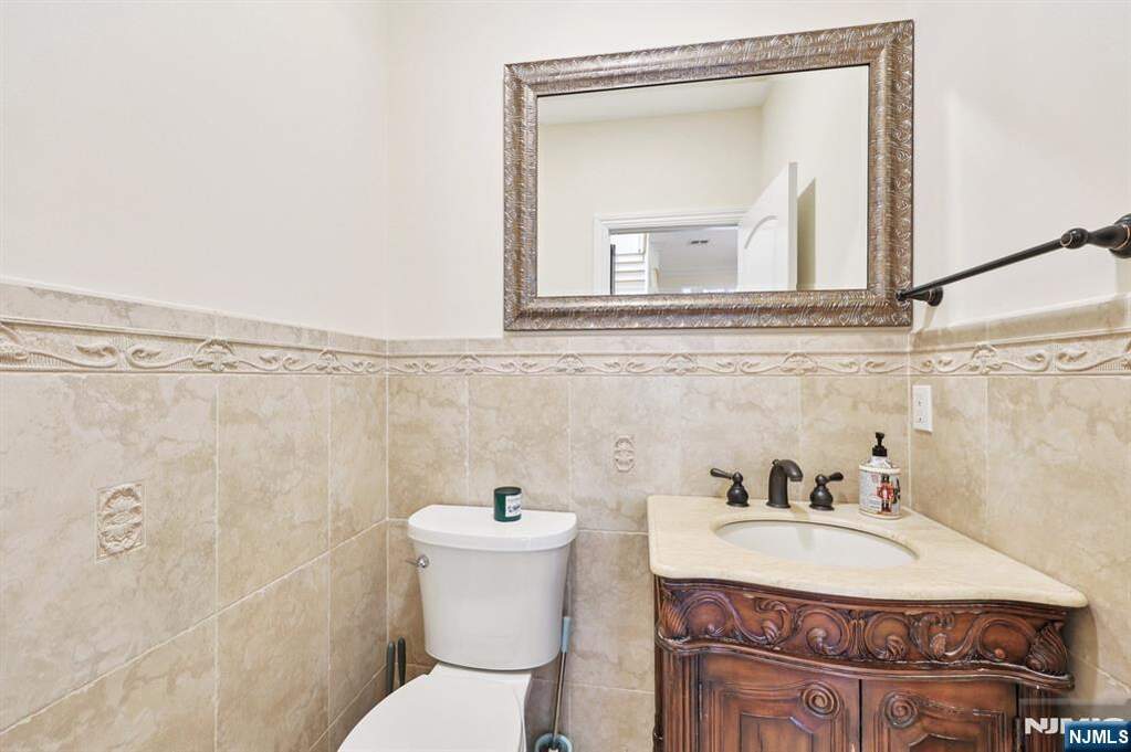 3 Bedroom Villa/Townhouse's Image 11