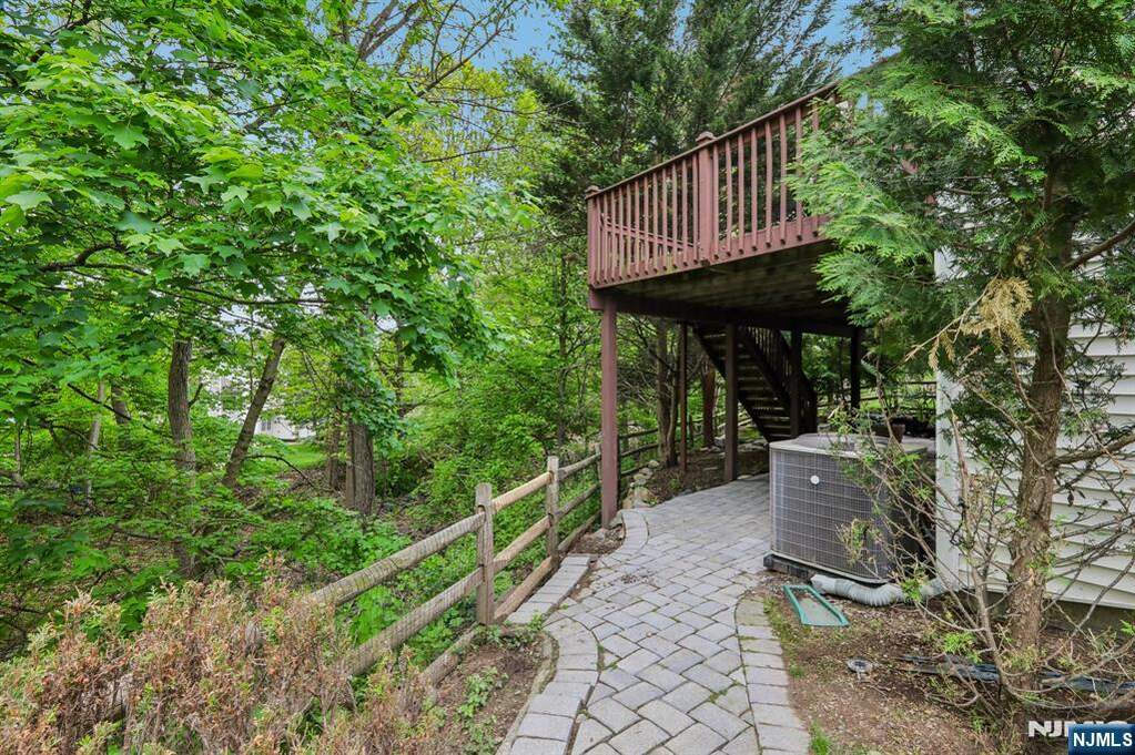 4 Bedroom Single Family Home/House's Image 37