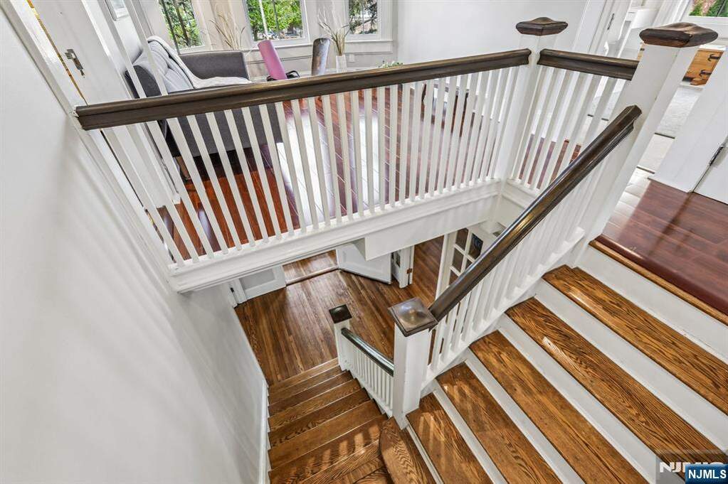 4 Bedroom Single Family Home/House's Image 19