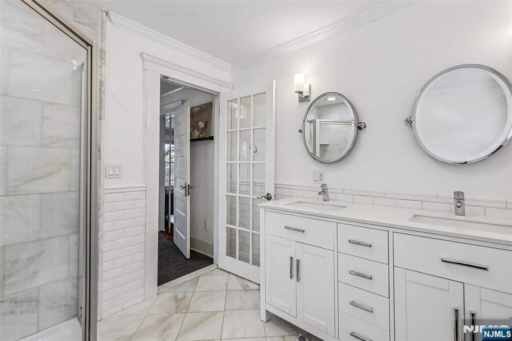 4 Bedroom Single Family Home/House's Image 24