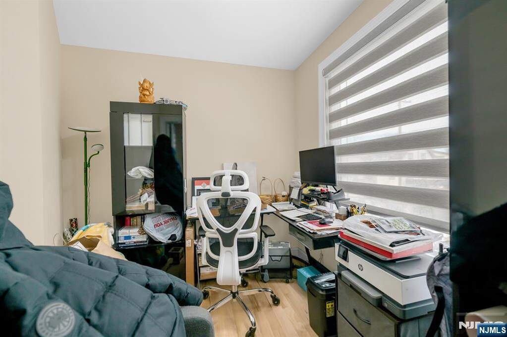 2 Bedroom Single Family Home/House's Image 13