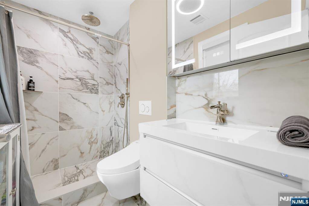 2 Bedroom Single Family Home/House's Image 21