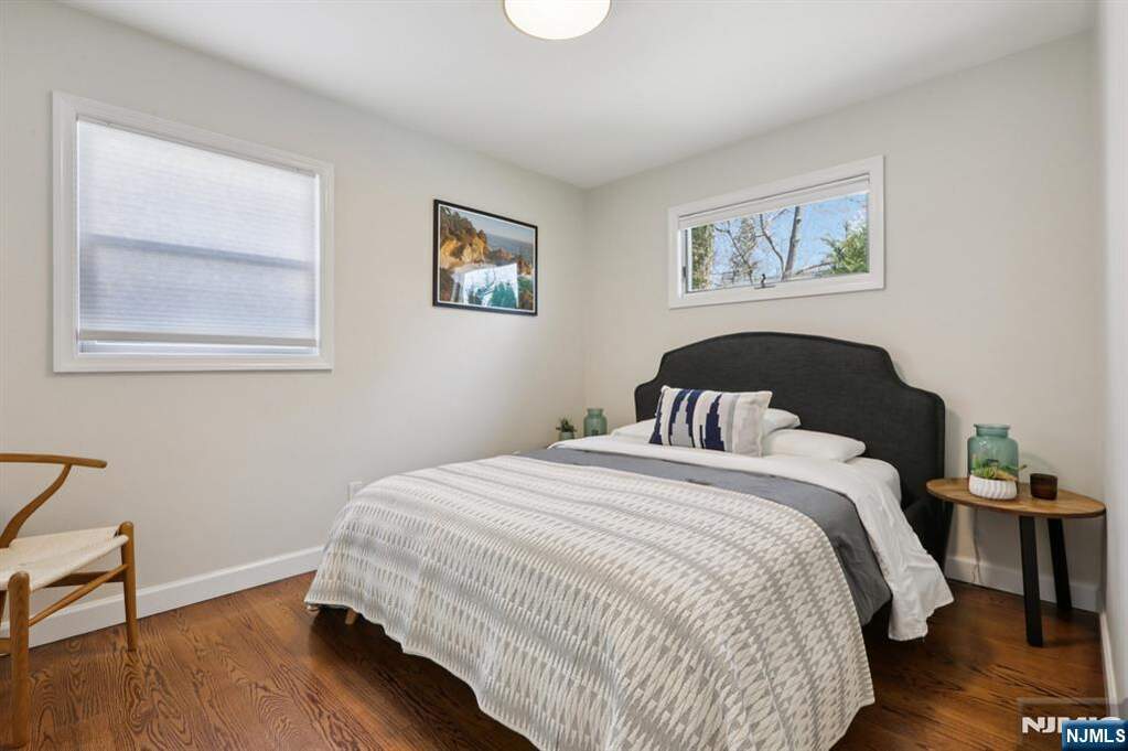 4 Bedroom Single Family Home/House's Image 22