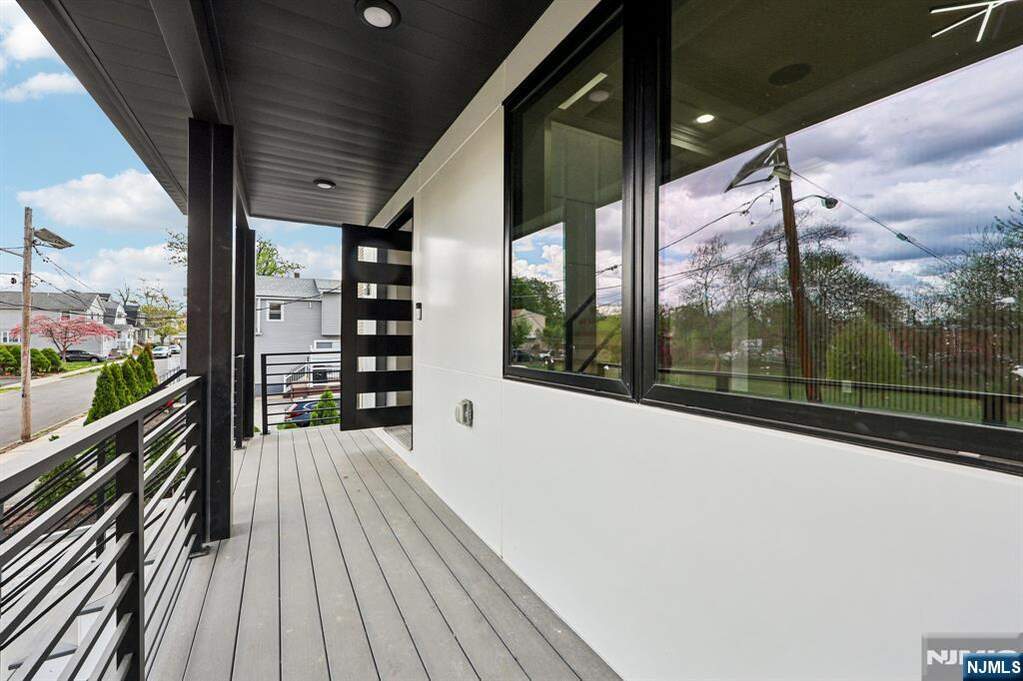 4 Bedroom Single Family Home/House's Image 14